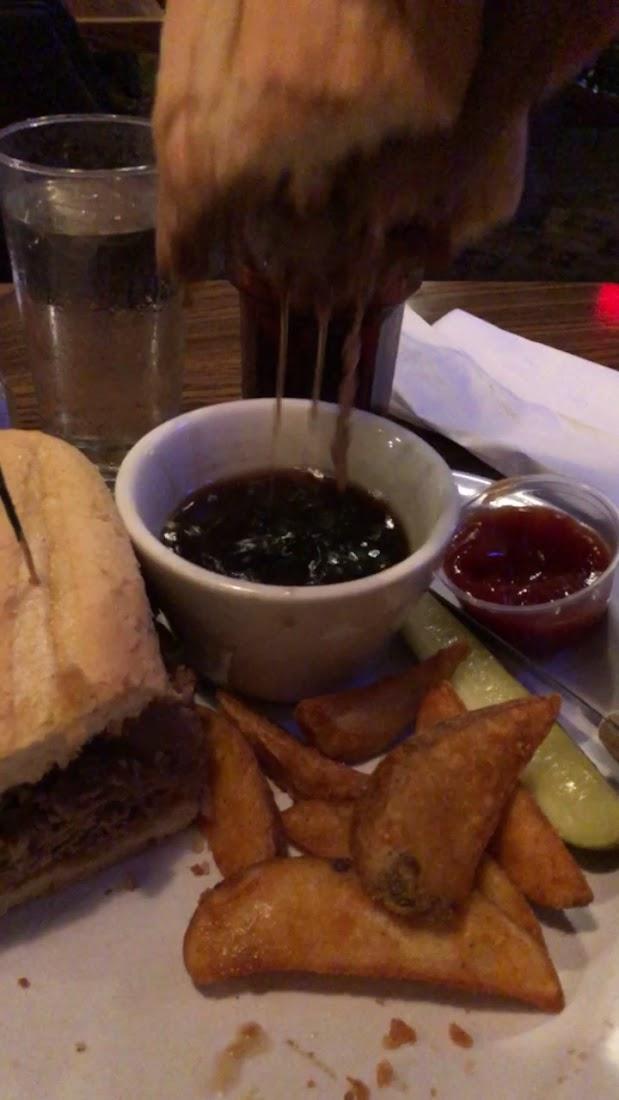 Art's Bar & Grill